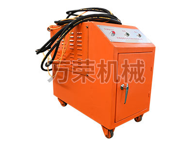 液壓鉚釘機